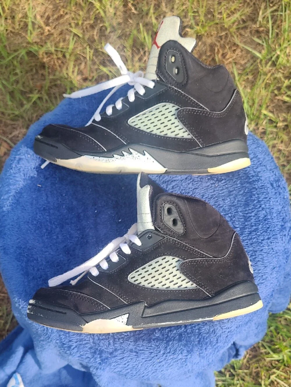 Air Jordan 5 Retro OG Black Metallic Reimagined Kids Size 2y